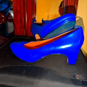 Dr Liza pumps